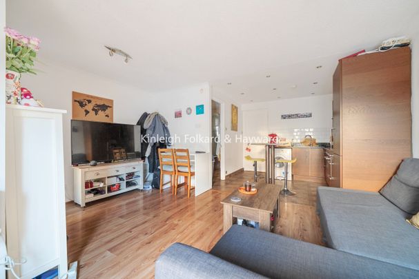 Bywater Place, Surrey Quays, London, SE16 - Photo 1