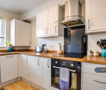 2 bedroom terraced house to rent - Photo 4