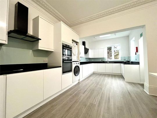 House share to rent - Photo 1