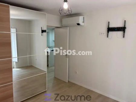 Piso en alquiler en Calle C. de Valderribas - Photo 2