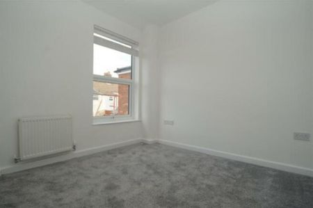 Dickenson Street - Warrington - WA2 - Photo 4