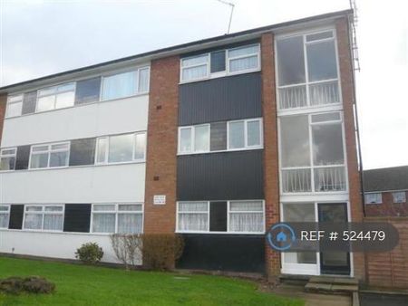 3 bedroom flat to rent - Photo 3