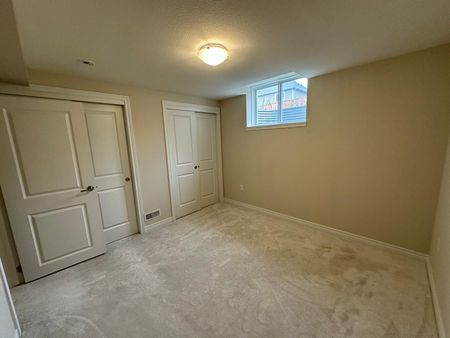 For Lease - 19 HAWTHORN Avenue, Thorold, Ontario - Photo 3