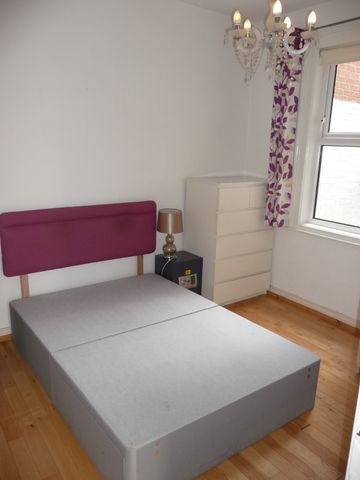 37a Colenso Parade, Belfast, BT9 5AN - Photo 5