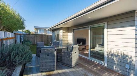 Flexible Living Close to Taupō’s Best Spots - Photo 3