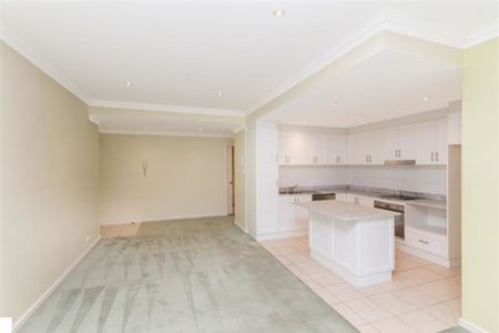 10/15 Fitzroy Street, Forrest - Photo 3