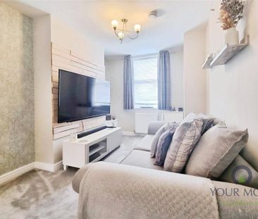 2 bedroom terraced house to rent - Photo 2