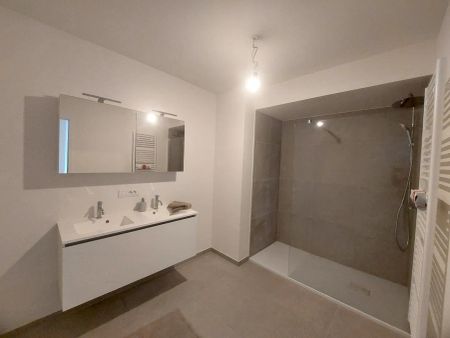 Energiezuinig nieuwbouwappartement op de eerste verdieping met 2 slaapkamers - Photo 3