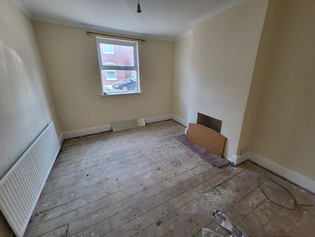 3 Bedroom Terraced for Rent - Photo 5