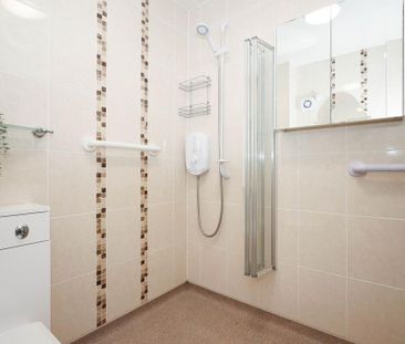 3 bedroom terraced house to rent - Photo 2