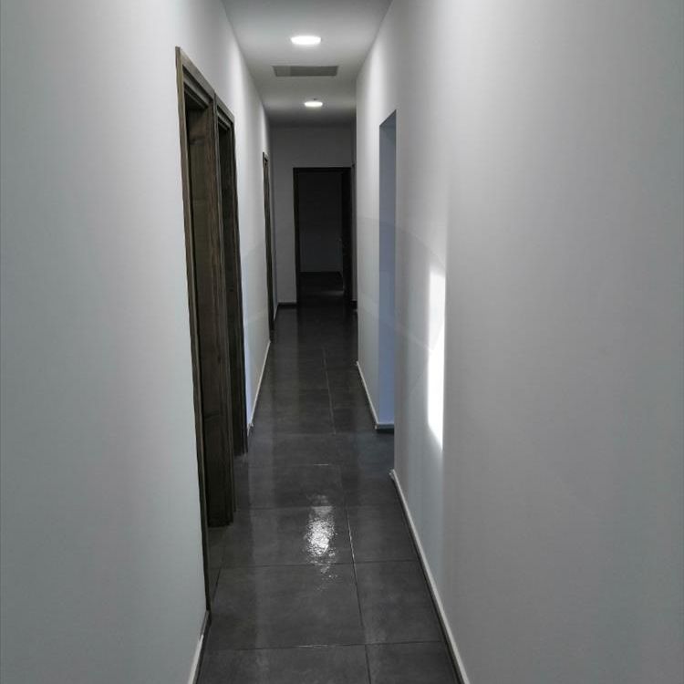 Kiadó újszerű állapotú lakás - Kecskemét - Photo 1