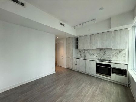 For Lease - 8 Wellesley Street Unit# 3115, Toronto, Ontario - Photo 3