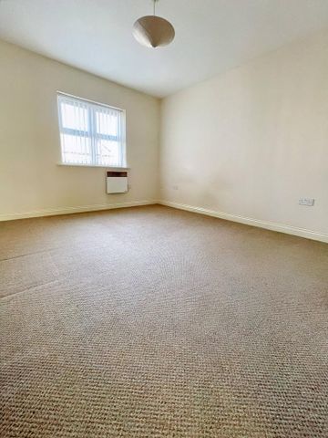 2 bedroom apartment to rent - Photo 4