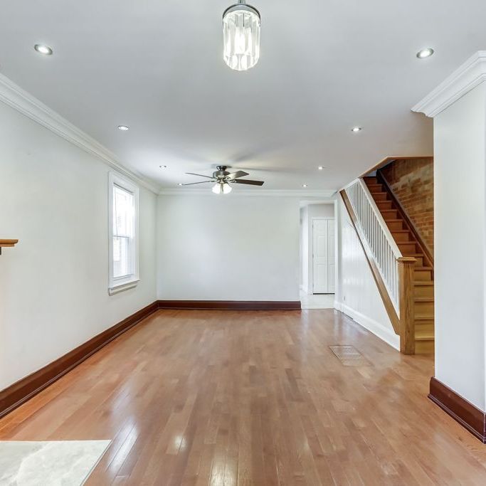 For Lease - 26 Grandville Avenue, Toronto, Ontario - Photo 1