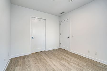 For Lease - 2946 Dundas Street Unit# 408, Toronto, Ontario - Photo 2
