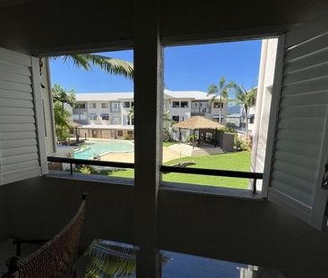 Furnished 2 Bed, 2 Bath Apartment in Resort-Style Complex - Photo 3