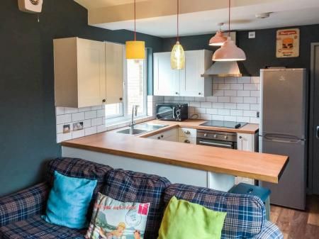 Norfolk Park, S2: Bills Included - Photo 3