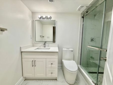 62 Phoenix Boulevard #Bsmt - Photo 4