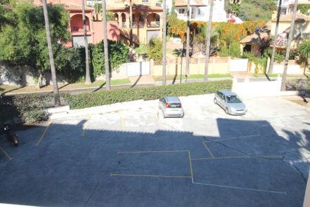 Long term rent, 1 bed penthouse in Carib Playa, Marbella, 2 baths, office, parking, communal pool - Photo 3