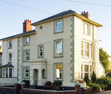 1 bedroom in a house share to rent - Photo 2