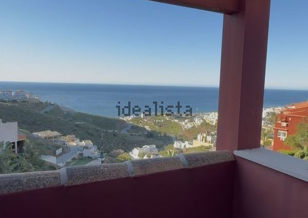 Alquiler de casa o chalet independiente en Avenida los Poetas, 15