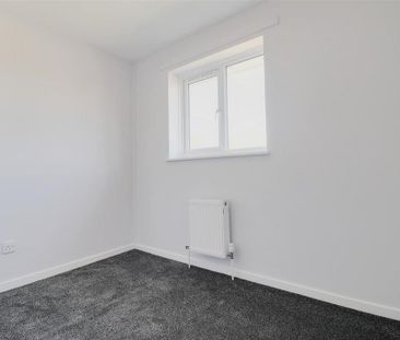 2 bedroom property to rent - Photo 6