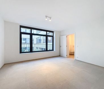 Appartement te huur in Ixelles - Photo 5