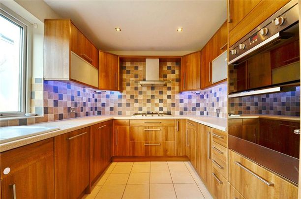 1 bedroom semi-detached house to rent - Photo 1