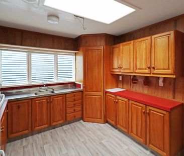 Welcome to Berhampore. - Photo 2