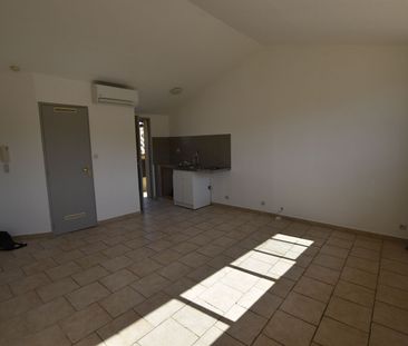 Appartement Orange 1 pièce(s) 26 m2, - Photo 2