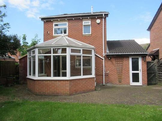 Clayton Way, Leeds, LS10 - Photo 1