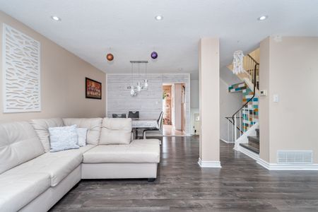 For Lease - 59 Guildford Crescent, Brampton, Ontario - Photo 4