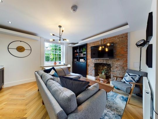 2 Bed Flat, Parkfield Road, L17 - Photo 1