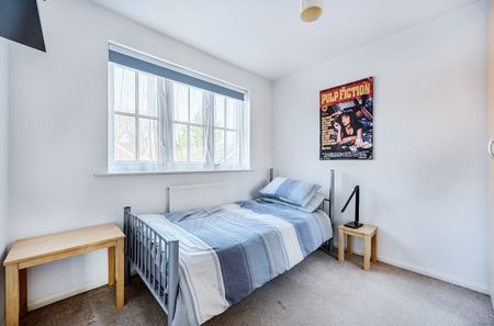 3 bedroom terraced house to rent - Photo 4