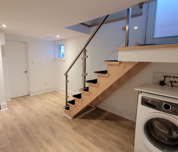 For Lease - 43 Edinburgh Drive, Toronto, Ontario - Photo 6