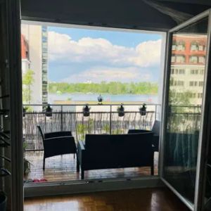 Helle und vollmöblierte 2-Zimmer-Wohnung mit Loggia & Donaublick - Photo 2