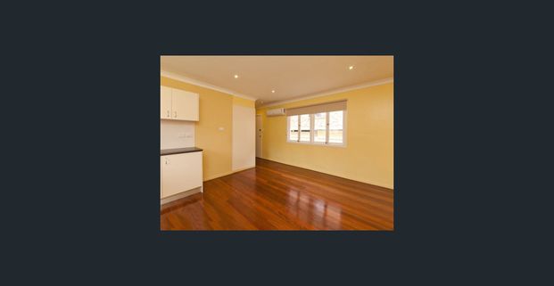 Prime Location - Photo 1