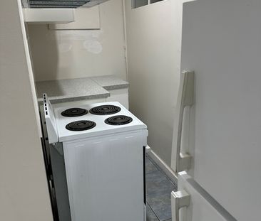 For Lease - 425 Jane Street Unit# 10, Toronto, Ontario - Photo 6