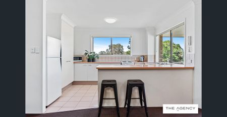 Neat & Tidy 2 Bedroom Apartment with Secure Parking - Photo 4