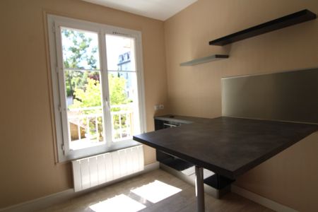 Location Appartement 4 pièces 79m² ST BRIEUC 22000 - Photo 2