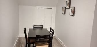 2 bedroom basement 950sqft - Photo 2