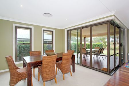 30 Semillon Drive, Tamworth - Photo 3