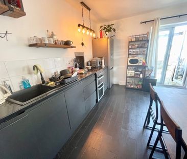 2 bedroom flat to rent - Photo 6