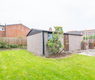 3 bedroom semi-detached house to rent - Photo 6