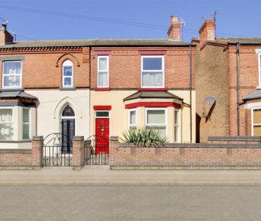 3 Bed Semi-detached house For Rent - Photo 1