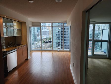 For Lease - 25 Capreol Court Unit# 1902, Toronto, Ontario - Photo 3