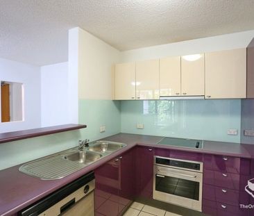 One bedroom apartment at heart of Toowong - Photo 6