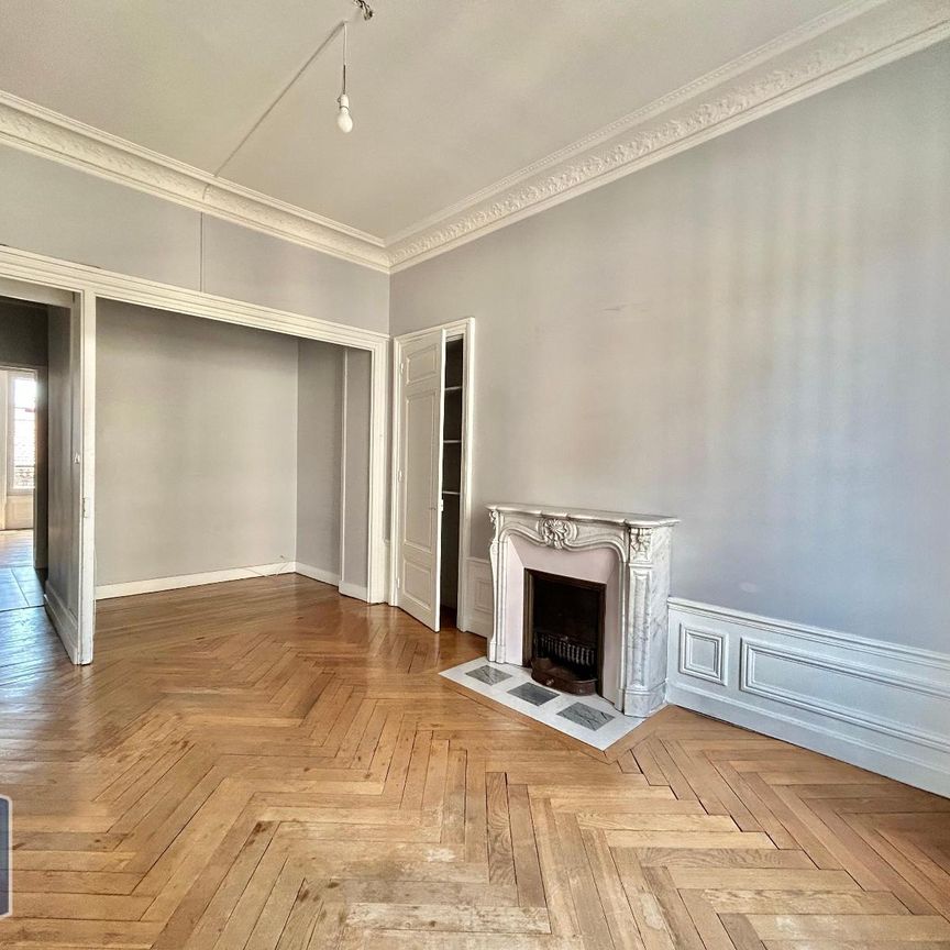 Location Appartement 3 pièces 83m² ST ETIENNE 42100 - Photo 1