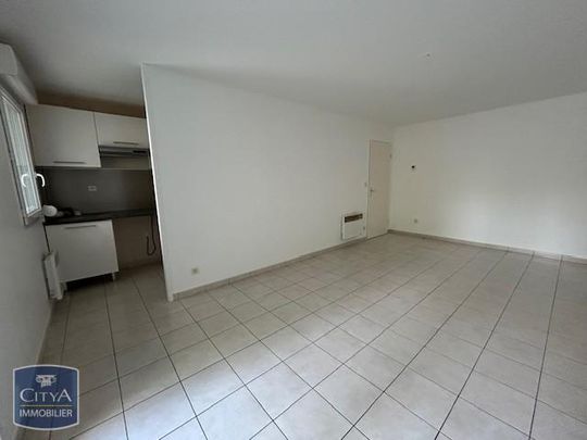 Location Appartement 2 pièces 47m² FLERS 61100 - Photo 1