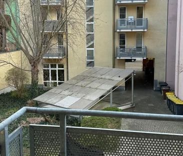 Voll mÃ¶bliertes, liebevoll eingerichtetes Appartement mitten im Ne... - Photo 1